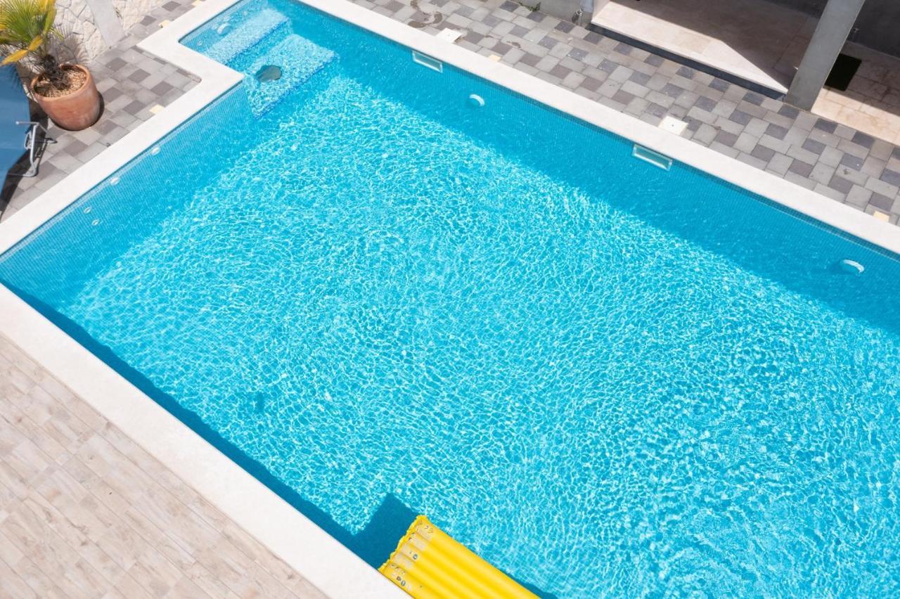Apartments Villa Monique Rogoznica  Zewnętrze zdjęcie