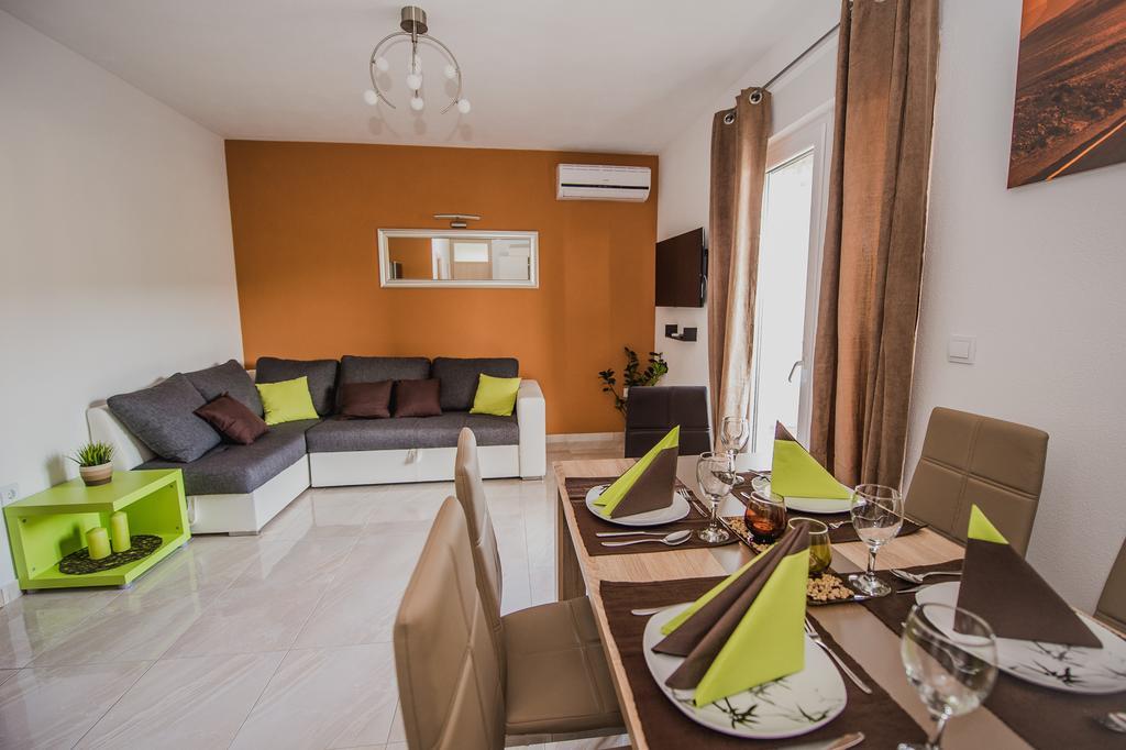 Apartments Villa Monique Rogoznica  Pokój zdjęcie