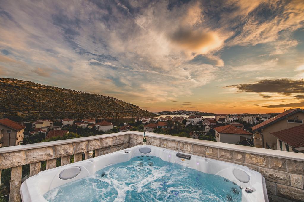 Apartments Villa Monique Rogoznica  Pokój zdjęcie