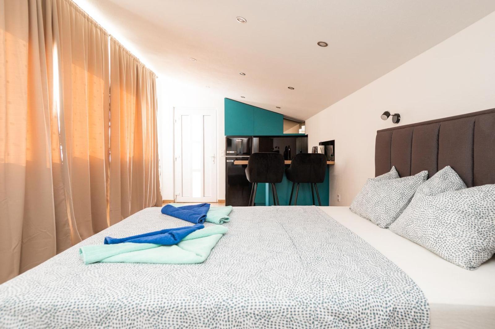 Apartments Villa Monique Rogoznica  Zewnętrze zdjęcie