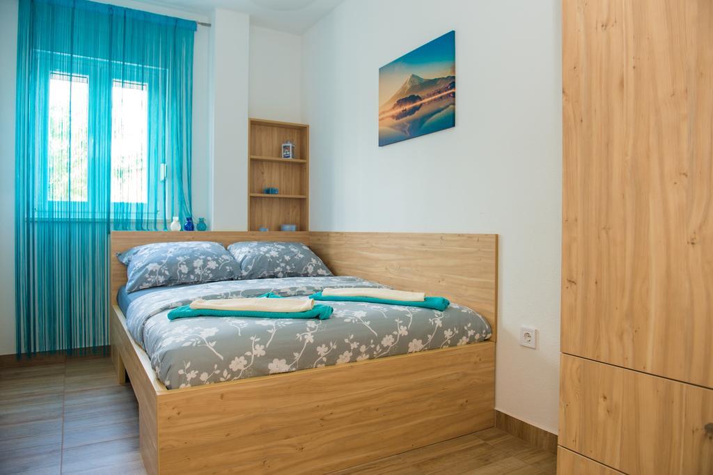 Apartments Villa Monique Rogoznica  Zewnętrze zdjęcie